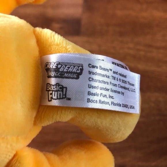 Care Bears plush figure Funshine Bear - Picture 3 of 3